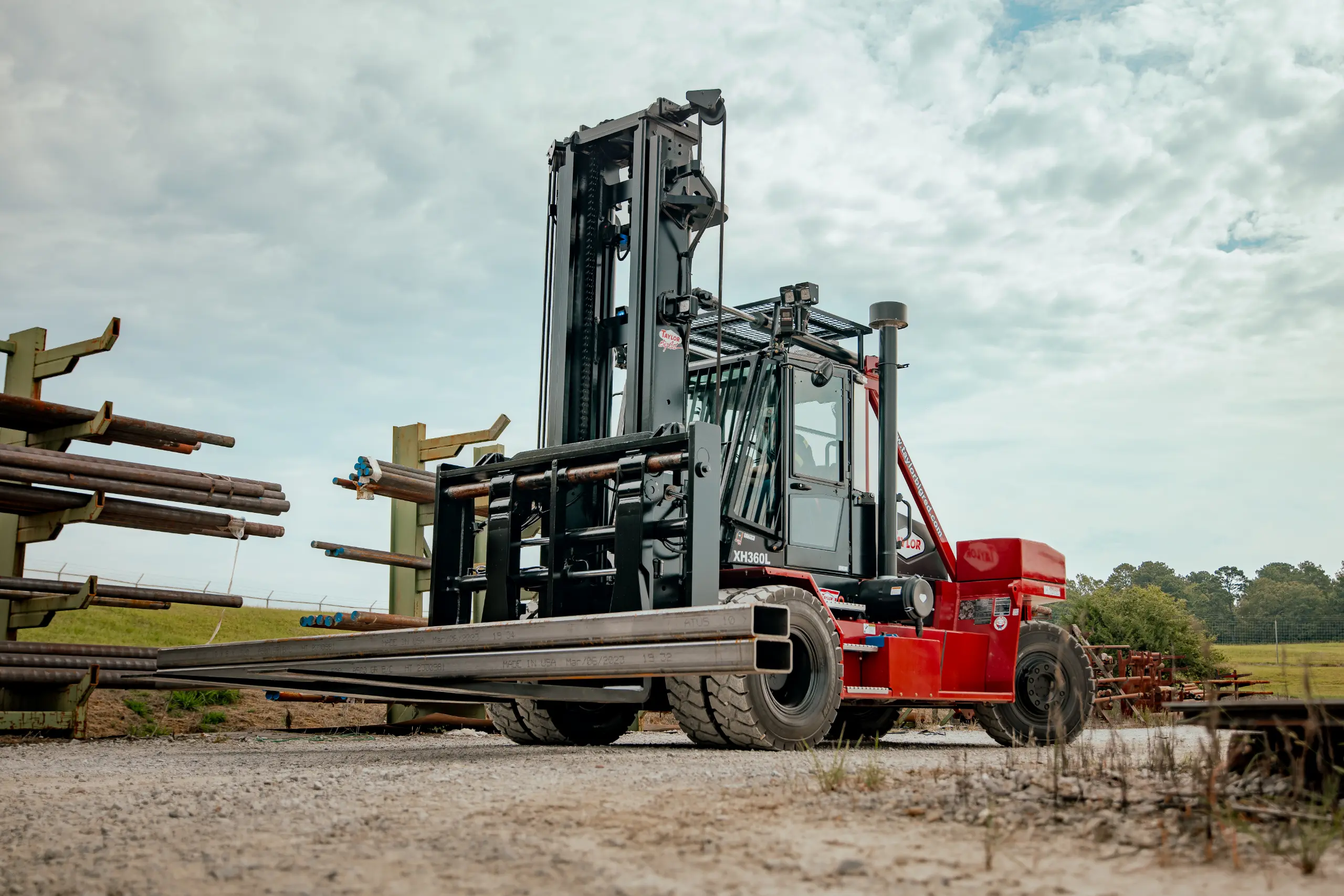 Taylor Machine Works Forklift